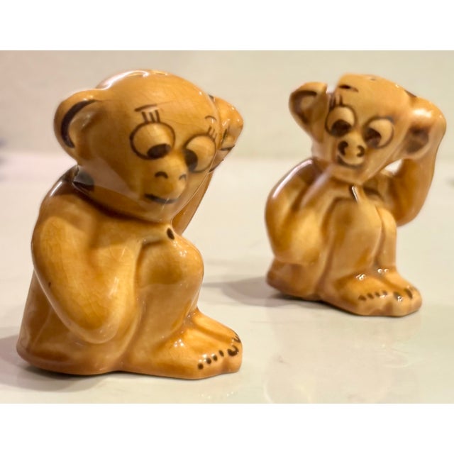 These cheeky monkeys are sure to put a smile on your face every time you reach for them to add a little spice to you...