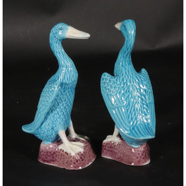 Vintage Chinese Porcelain Turquoise Pair of Indian Runner Ducks For Sale In Philadelphia - Image 6 of 8
