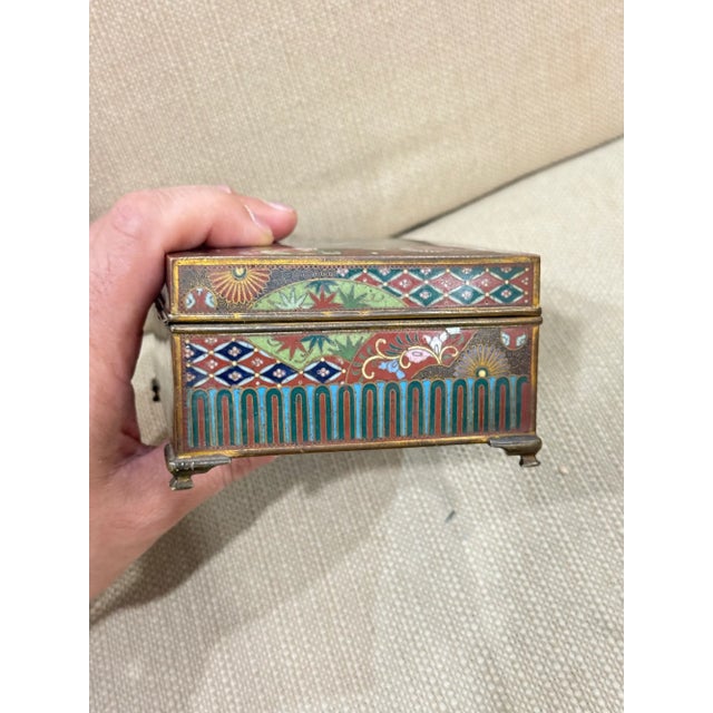 An exceptional Japanese cloisonne enamel trinket box attributed to the celebrated Inaba workshop, dating to the Meiji...