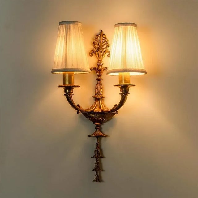 French Louis XVI Wall Sconces in Bronze, 1920s, Set of 2 For Sale - Image 9 of 13