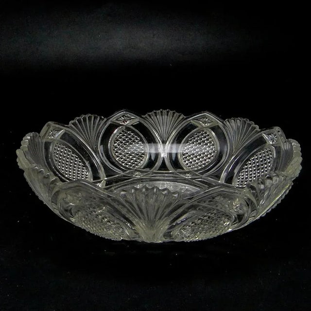 1950s Art Deco Bowl attributed to Zabkowice Glassworks, 1950s For Sale - Image 5 of 6