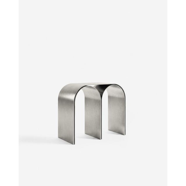 Silver Arch Stool in Polished Aluminium by Pietro Franceschini For Sale - Image 4 of 6