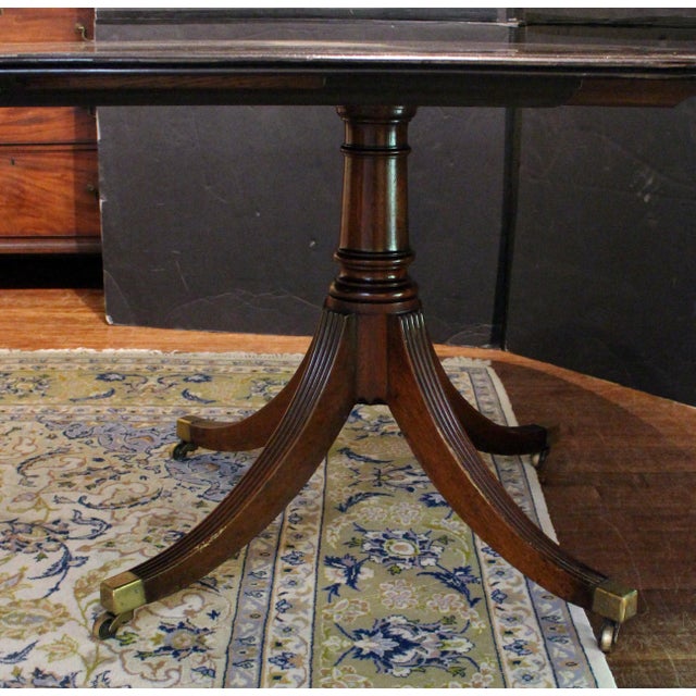 English Early to Mid-20th Century English Double Pedestal Dining Table For Sale - Image 3 of 7