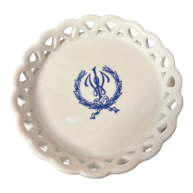 1970s Williamsburg Petite Ceramic Dish For Sale