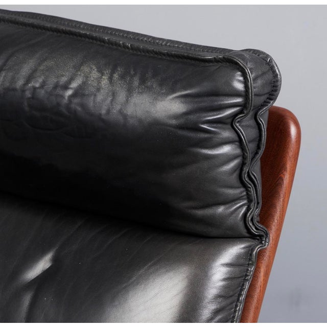 Two-Seater Sofa by Illum Wikkelsø for Dreipunkt International, 1960s For Sale - Image 6 of 8