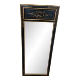 Drexel Herirage Chinoiserie -Hand Painted Gold With Black Lacquer Great Condition. For Sale
