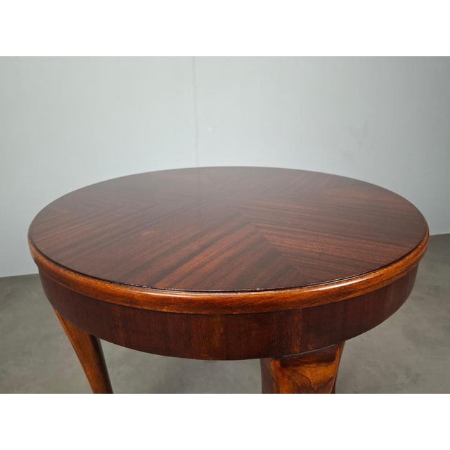 Art Deco Round Table in Wood and Veneer, Czechoslovakia, 1930s For Sale - Image 10 of 18