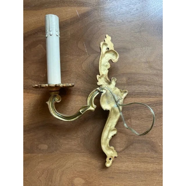 French Pair of 1980s Small Brass Sconces For Sale - Image 3 of 6