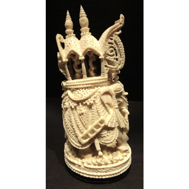 Indian Antique Rajasthani Indian Ivory Colored Bone Complete Hand Carved Chess Set For Sale - Image 3 of 13