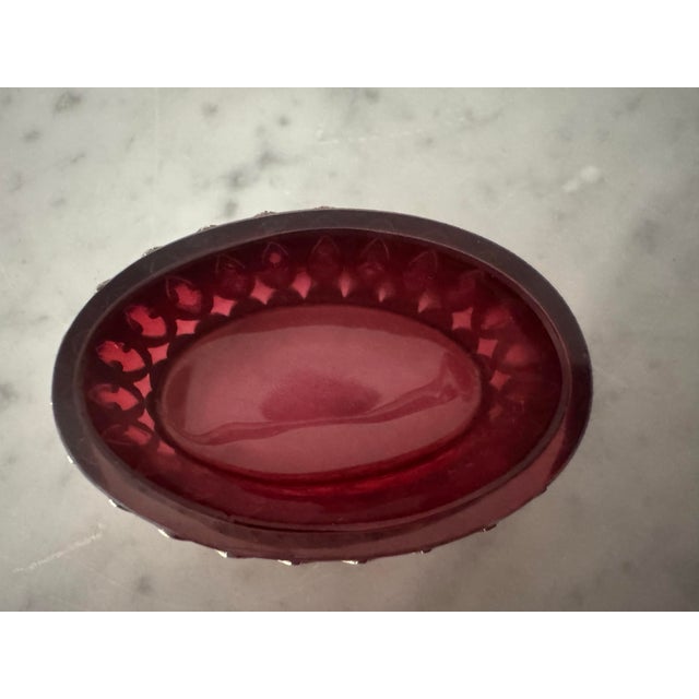 Traditional Set of Five Antique Salts in Cranberry Glass Encased in Sterling Silver For Sale - Image 3 of 6