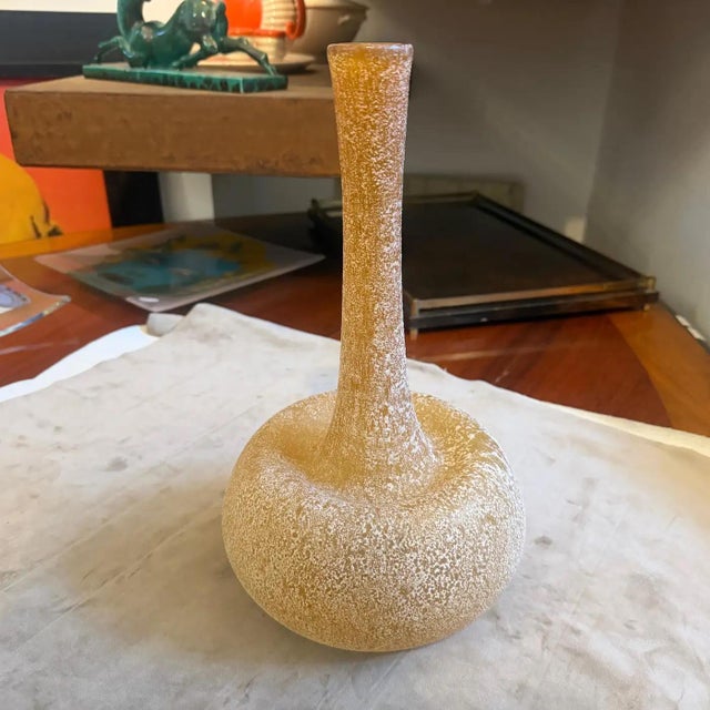 1980s 1980s Cenedese Style Yellow Scavo Murano Glass Vase For Sale - Image 5 of 11