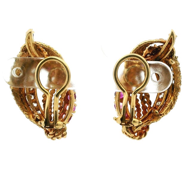 1970s Vintage Cherny Diamond and Ruby 18k Gold Sculptural Earrings, A Pair For Sale - Image 5 of 14