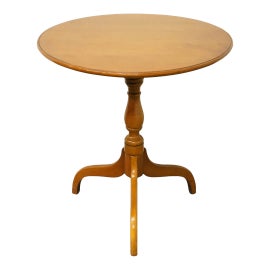 Example of Davis Cabinet Company Accent Tables