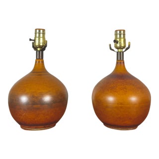 Pair of Medium Brown Ceramic Bulb Table Lamps | by Lotte and Gunnar Bostlund For Sale