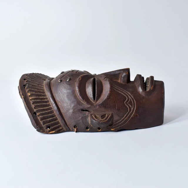 Early 20th Century Chokwe Mask Wood For Sale - Image 10 of 11