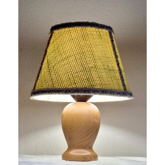 1970s Vintage Table Lamp with Turned Maple Base by Lamplove, 1970s For Sale - Image 5 of 9