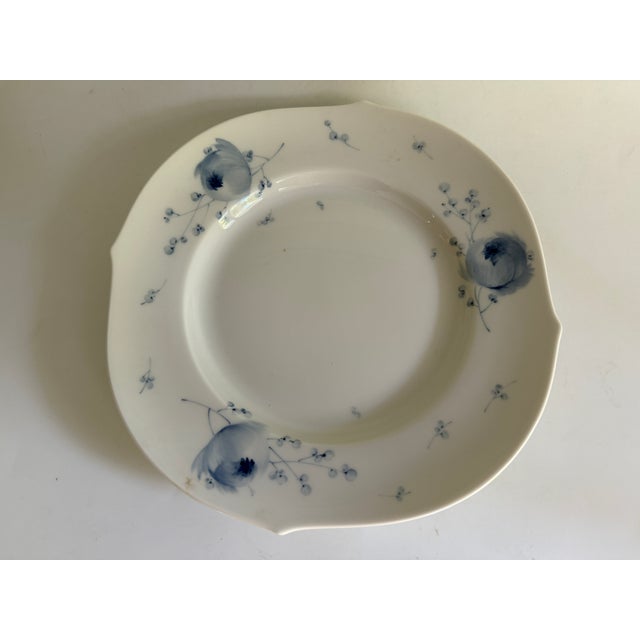 Ceramic Form Wellenspiel Blue Flower Coffee Cup with Saucer and Plate from Meissen, 1990s, Set of 3 For Sale - Image 7 of 13