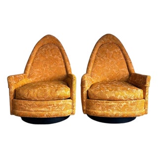 Pair of Selig Mid Century Modern Swivel Lounge Chairs, 1960s For Sale