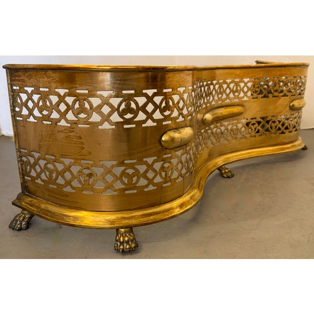 Victorian Antique French Victorian Serpentine Fireplace Fender From Early 19th Century For Sale - Image 3 of 7