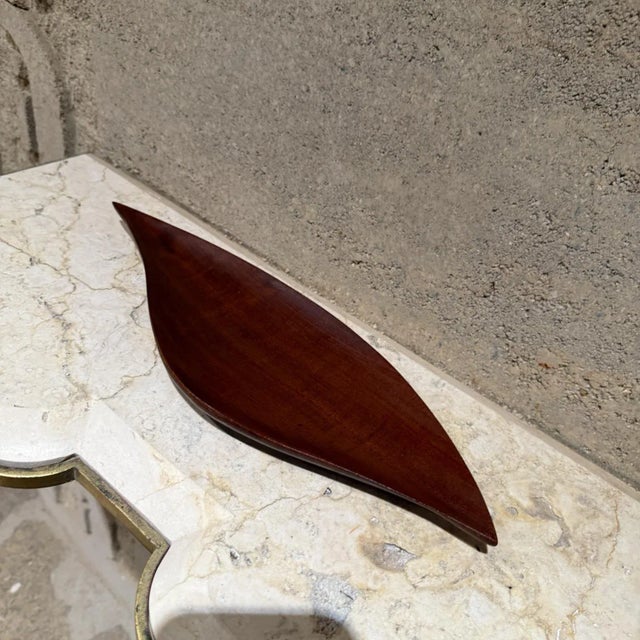 1970s Vintage Haitian Mahogany Sculptural Tray, Organic Leaf Design, 1970s For Sale - Image 5 of 7