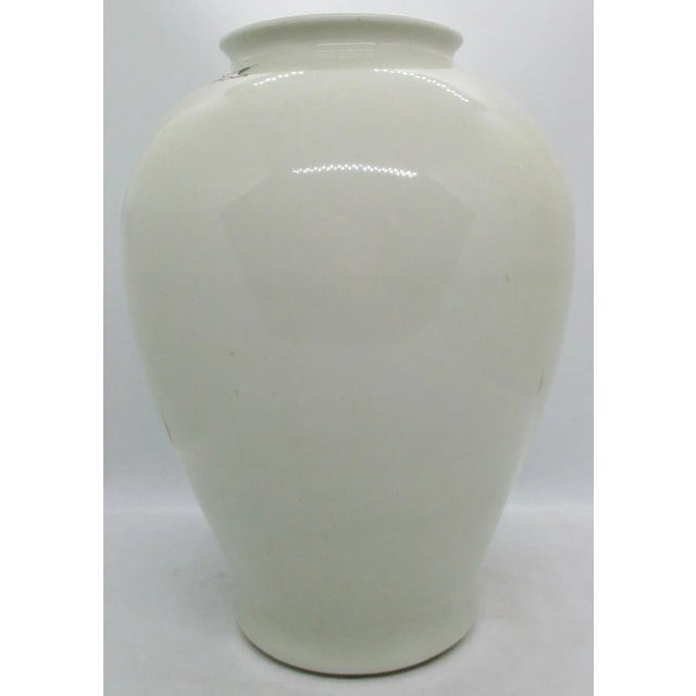 Early 20th Century Chinese Porcelain White and Green Glazed Meiping Vase For Sale In Miami - Image 6 of 12