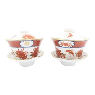 Japanese Imari Porcelain Butterfly & Flower Gold Lidded Tea Bowl Saucer Pair For Sale