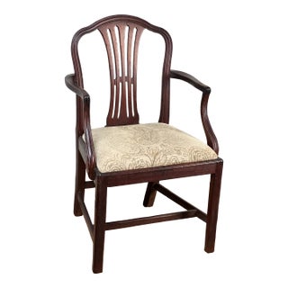 Antique English George III Mahogany Hepplewhite Armchair C. Early 19th Century For Sale