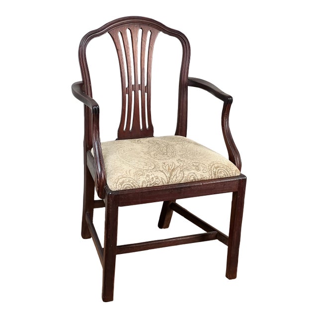 Antique English George III Mahogany Hepplewhite Armchair C. Early 19th Century For Sale