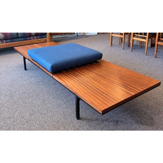 Mid Century Modern Modular Teak Platform Bench Seating, Uk Import c.1960 For Sale In San Francisco - Image 6 of 10