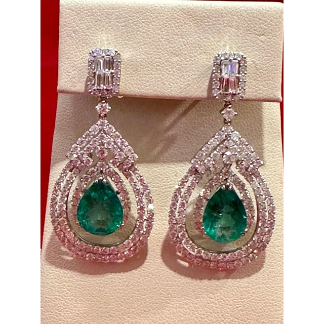 2010s GIA Certified 8Ct Colombian Pear Emerald Diamond Hanging/ Drop Earrings 18K Gold, A Pair For Sale - Image 5 of 18