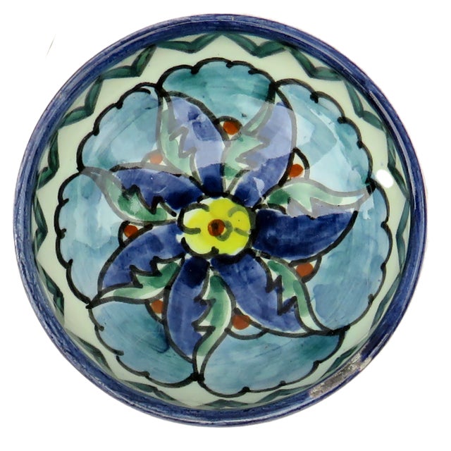 Artisan-Painted Morrocan Style Folk Art Pottery Bowls, S/5 For Sale - Image 4 of 9
