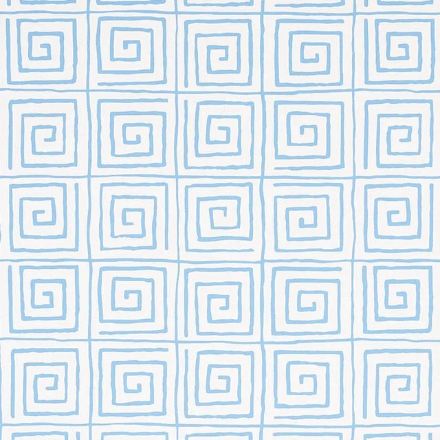 Sample - Schumacher X Cristina Buckley Trousdale Wallpaper in Aqua For Sale