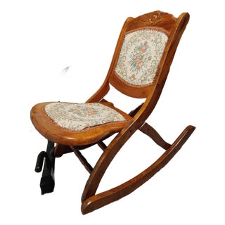 Beautiful Vintage/Antique Victorian-Style Folding Rocking Chair With Needlepoint Tapestry! For Sale