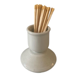 Late 19th-Century French White Ironstone Bistro Pyrogène Match Striker For Sale