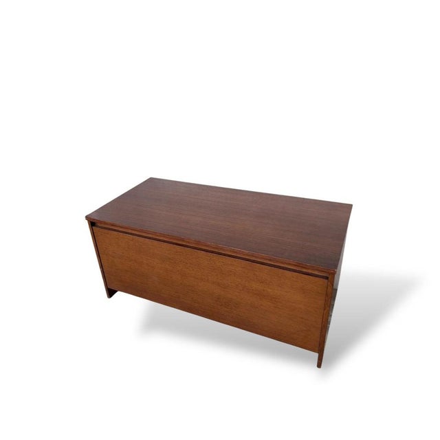 Vintage Teak Blanket Chest from Avalon, 1960s For Sale - Image 6 of 8