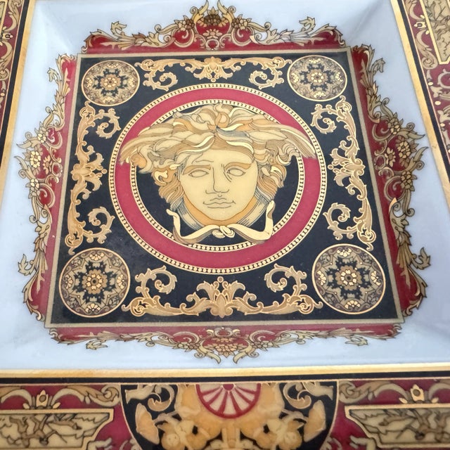 Medusa Square Bowl by Versace for Rosenthal, 1993 For Sale - Image 6 of 6