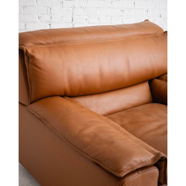 Carlo Bartoli Lounge Chair in Cognac Leather for Rossi Di Albizzate For Sale - Image 12 of 12
