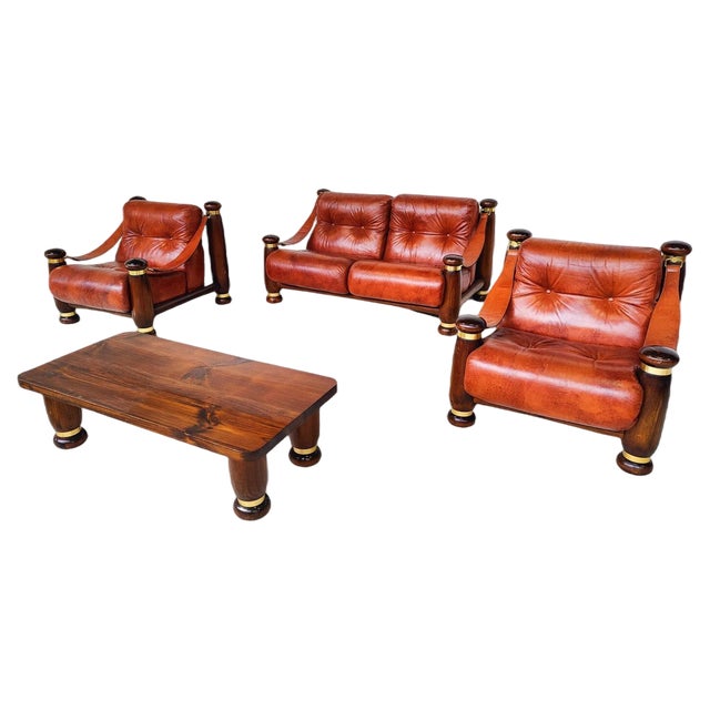 Mid-Century Modern Leather and Wood Sofa, Armchairs and Table, Italy, 1970s, Set of 4 For Sale