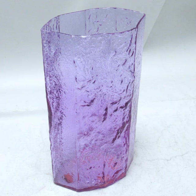 1960s Brutalist Alexandrite Glass Vase, 1960s For Sale - Image 5 of 7