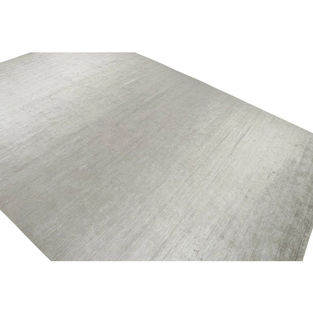 Contemporary 2010s Rug & Kilim’s Modern Rug in Solid Gray and Off-White Striae - 12x16 For Sale - Image 3 of 7