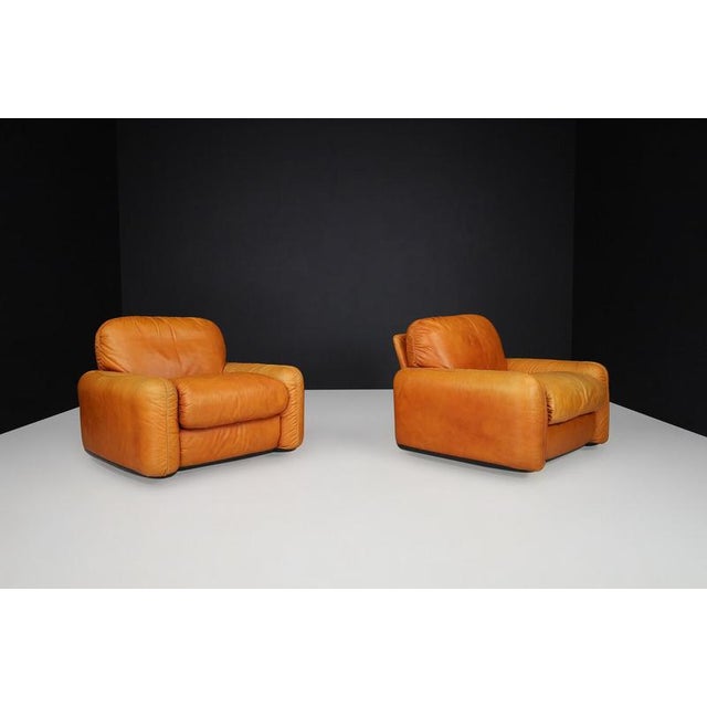 Mid-Century Modern Leather Lounge Chairs attributed to Arrigo Arrigoni for Busnelli, Italy, 1970s, Set of 2 For Sale - Image 9 of 12
