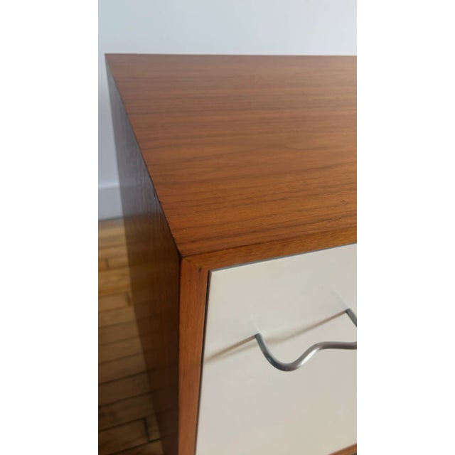 Mid-Century Modern Pair of Mid Century George Nelson Nightstands for Herman Miller, 1960s For Sale - Image 3 of 8