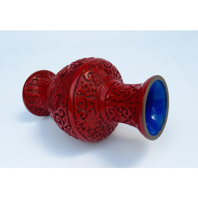 Vintage C.1950's Chinese Asian Carved Cinnabar With Interior Blue Enamel Vase For Sale - Image 10 of 13