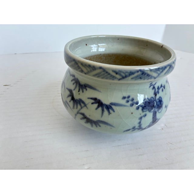 Ceramic Antique Japanese Blue White Porcelain Chinoiserie Cachepot For Sale - Image 7 of 11