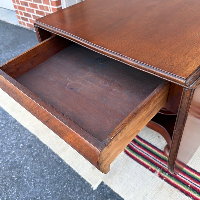 A Fine Antique Mahogany Empire Dropleaf Breakfast Table, New England, Circa 1840's For Sale - Image 4 of 12