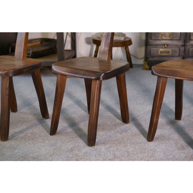 Brutalist T Chairs in Elm from Aranjou, 1960s, Set of 4 For Sale - Image 4 of 10