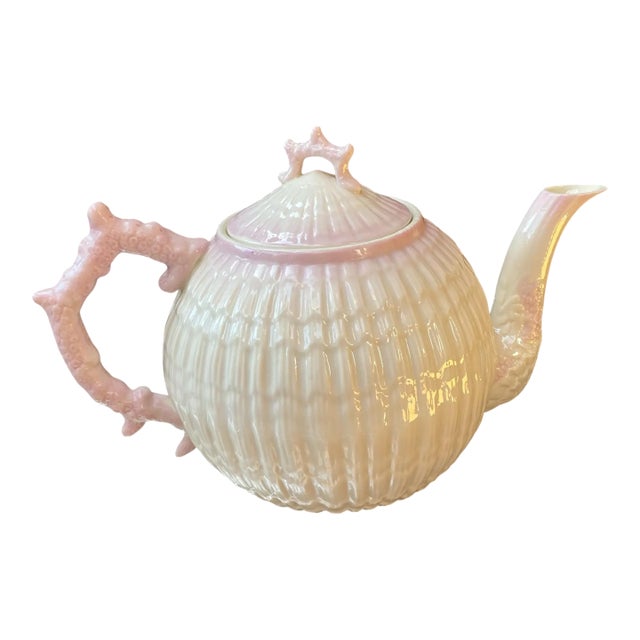 Belleek Limpet Pink Teapot, Fairycore Style, 1965-1980 For Sale