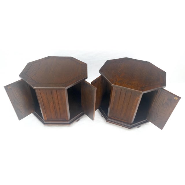 Spanish Pair Cerused Oak Round Octagon Shape 1 Door Compartment End Tables Stands MINT! For Sale - Image 3 of 8