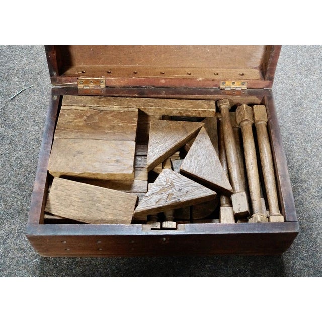 Victorian Architectural Wooden Blocks in Original Box, 1880s, Set of 20 For Sale - Image 4 of 7