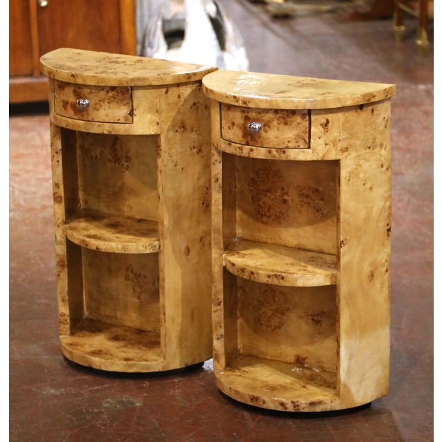 Wood Pair of Mid-Century French Art Deco Burl Elm Bedside Tables Nightstands For Sale - Image 7 of 10